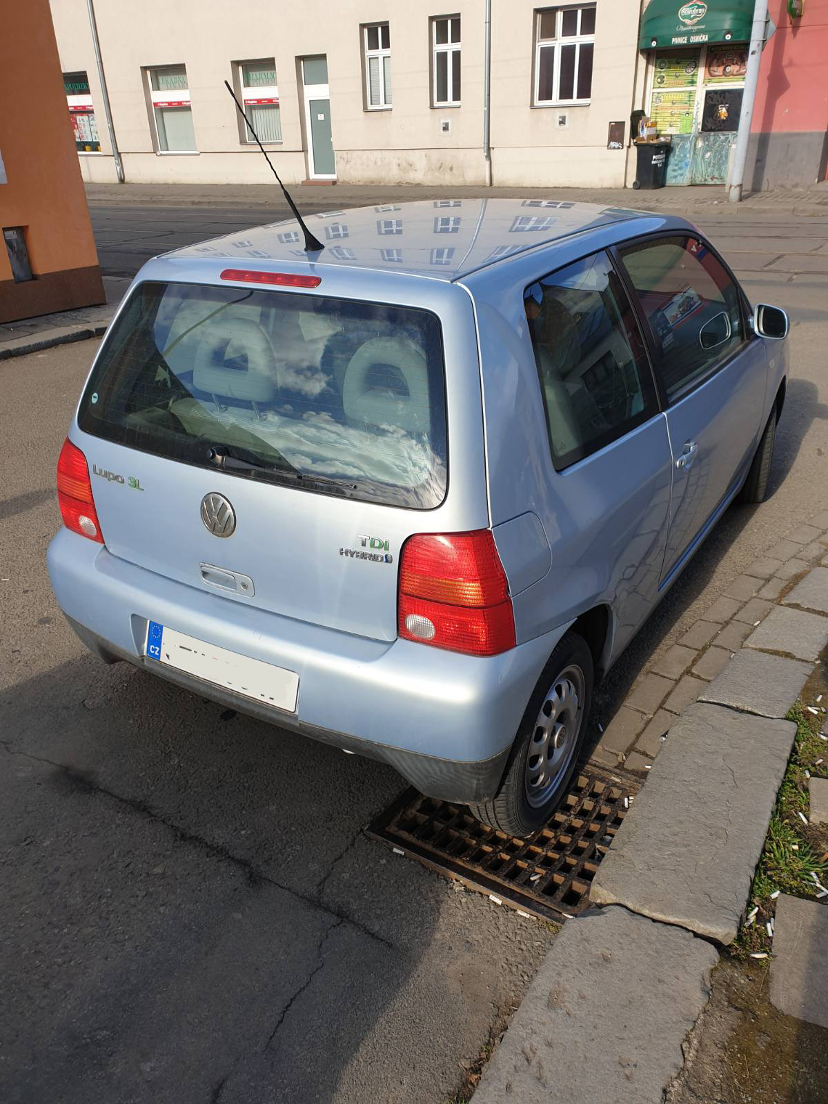 Umístění OBD Wolkswagen Lupo 2003